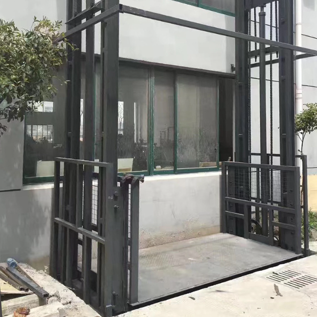 鹿邑5吨室外升降货梯